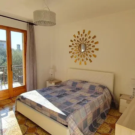 Andy Zona Tranquilla Vicino Centro E Malcesine