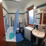Andy Zona Tranquilla Vicino Centro E شقة *